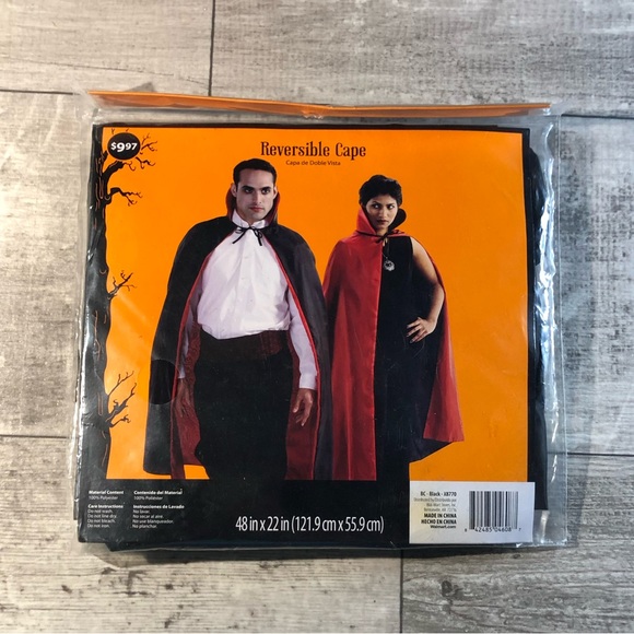 Halloween Reversible Cape Wal-Mart New One Size Black & Red 48"x22" - Picture 6 of 15